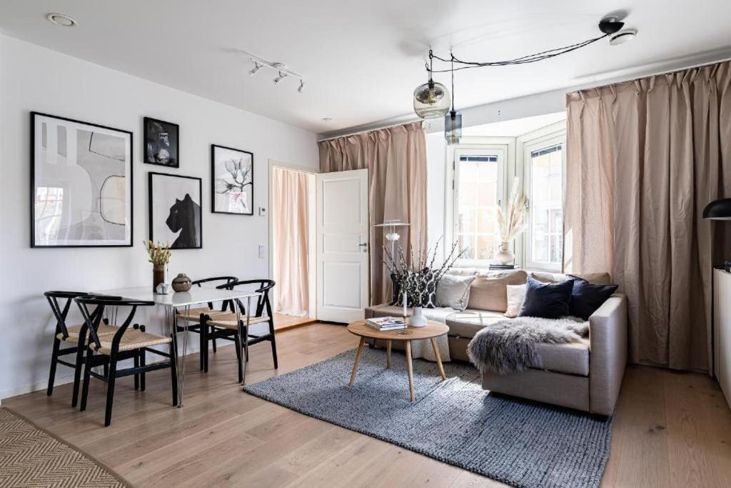 Beautiful And Modern Accommodation Near Stockholm City ภายนอก รูปภาพ